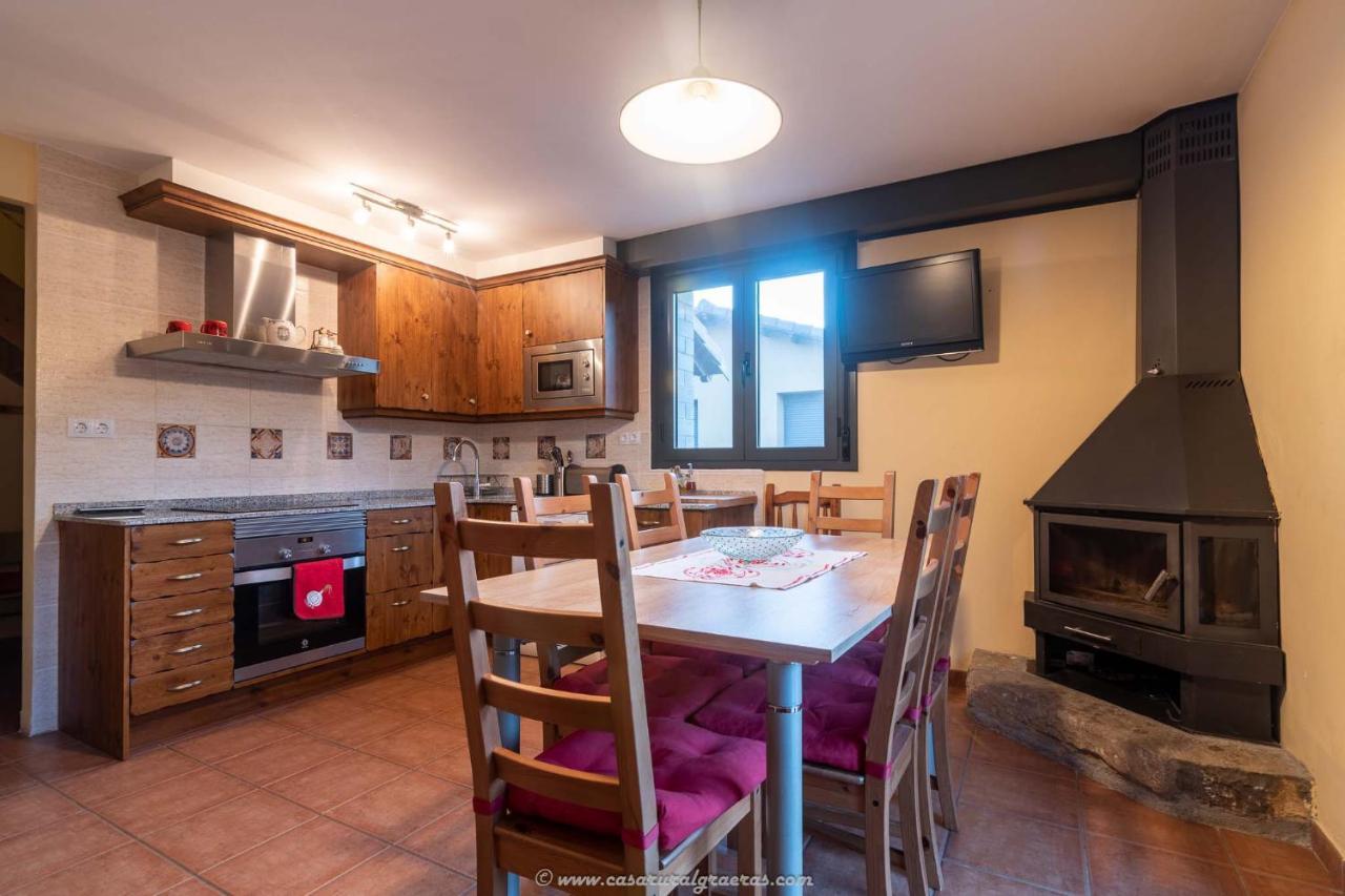 Casa Rural Graeras En Castigaleu Eksteriør billede