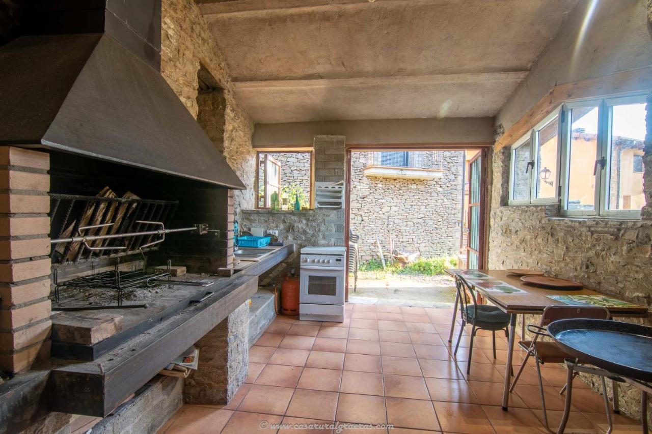 Casa Rural Graeras En Castigaleu Eksteriør billede